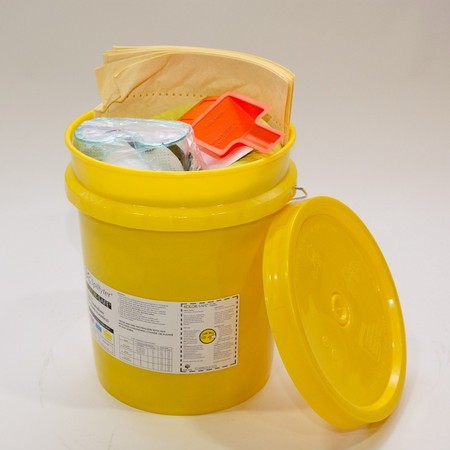 Spilfyter Grab & Go Dry Base Neutralizer 5 Gallon Bucket Spill Kit